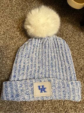 Love Your Melon University of Kentucky Pom Beanie UK Logo